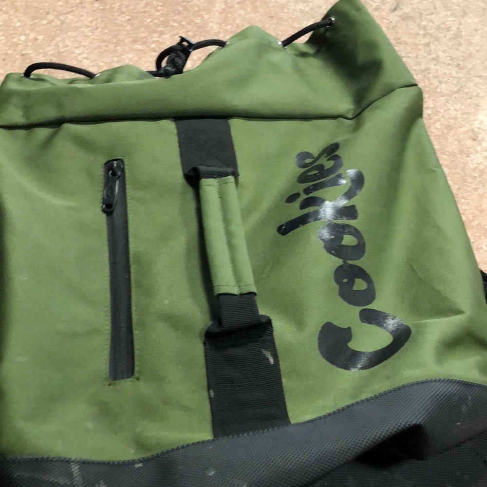 COOKIES BAGS: THE WEEKENDER DUFFLEBACKPACK